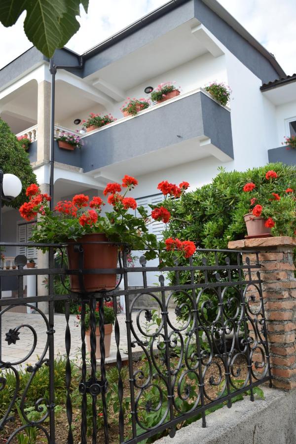 Apartmani Andela I Mladen Debelic Rab Town Exteriér fotografie